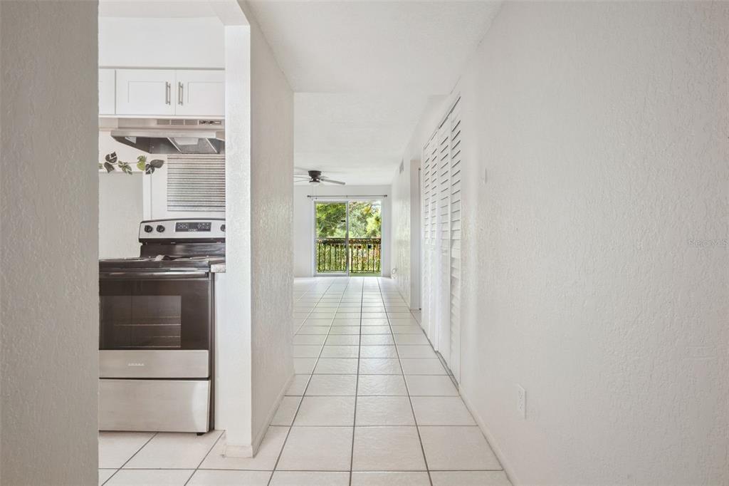 2856 N POWERS DRIVE UNIT 115, ORLANDO, FL — photo 5 of 30