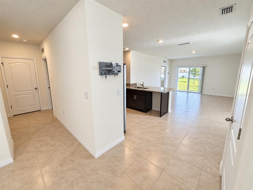 1713 SOUTHFORK DRIVE, KISSIMMEE, FL — photo 4 of 30