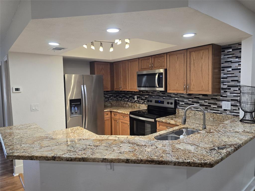 3455 COUNTRYSIDE BOULEVARD UNIT 99, CLEARWATER, FL — photo 3 of 30