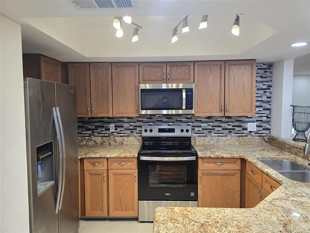 3455 COUNTRYSIDE BOULEVARD UNIT 99, CLEARWATER, FL — photo 4 of 30