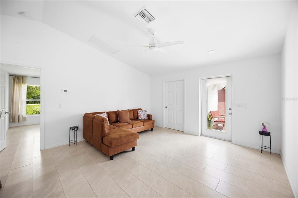 11261 & 11265 6TH AVENUE, PUNTA GORDA, FL — photo 4 of 30