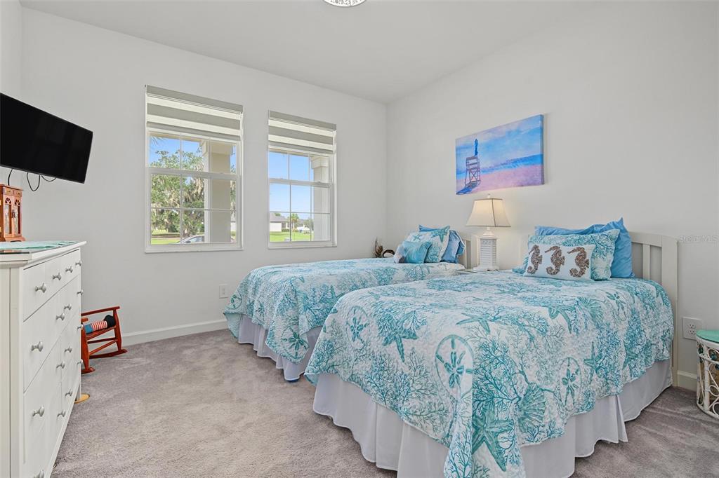 31687 PARKLAND BAY WAY, SAN ANTONIO, FL — photo 3 of 30