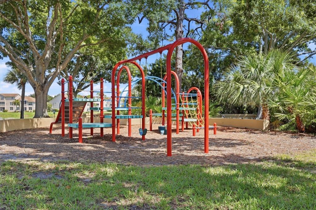 4053 CROCKERS LAKE BOULEVARD UNIT 14, SARASOTA, FL — photo 5 of 30