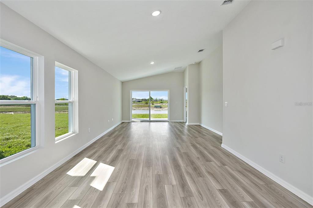 4607 HIKERS DRIVE, DAVENPORT, FL — photo 2 of 20