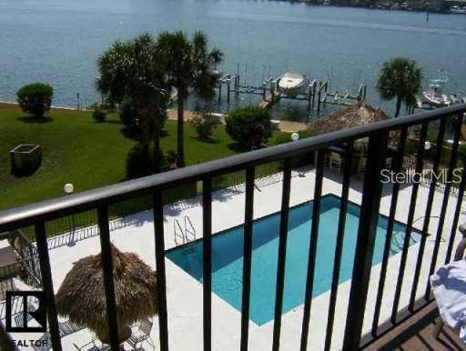 650 ISLAND WAY UNIT 405