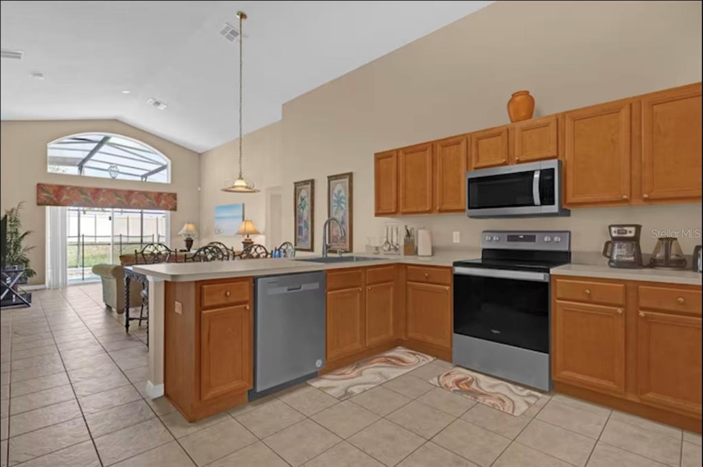 1438 SOLANA CIRCLE, DAVENPORT, FL — photo 5 of 18