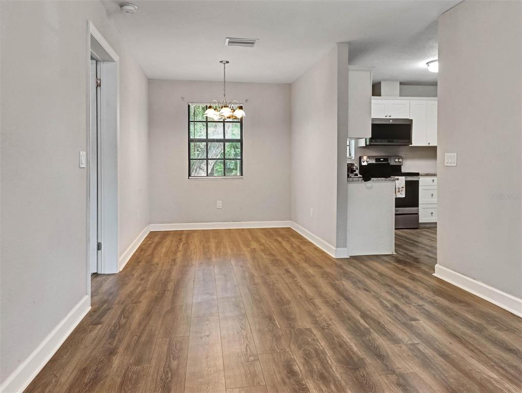 1612 E NORTH BAY STREET, TAMPA, FL — photo 5 of 22