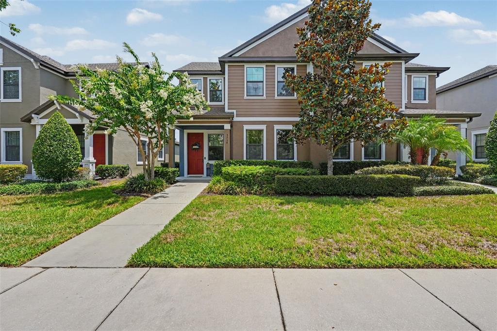 5724 CIRCA FISHHAWK BOULEVARD