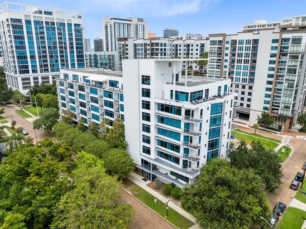 525 E JACKSON STREET UNIT 601