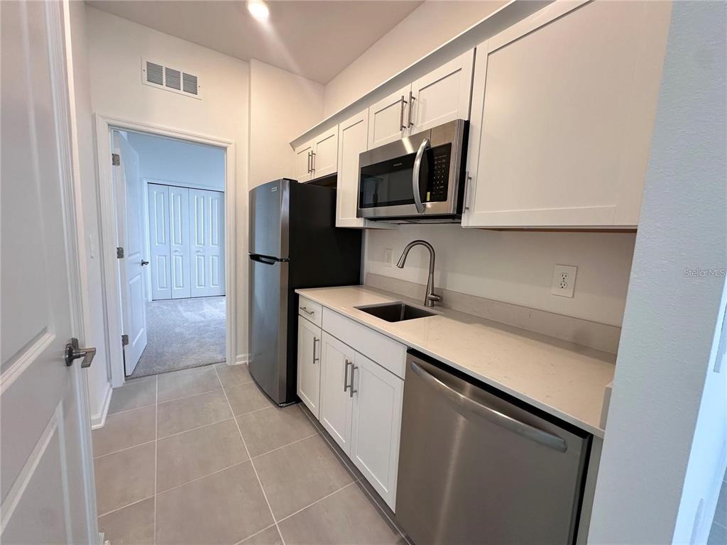 5524 FIONA LANE, ST CLOUD, FL — photo 5 of 20