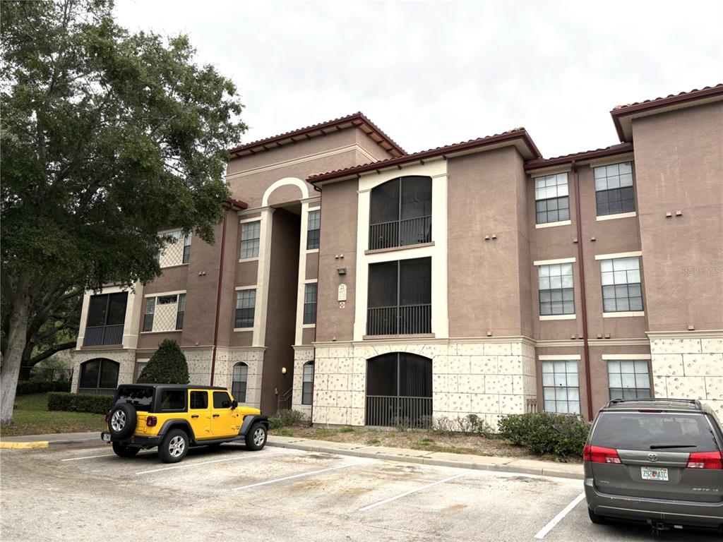 6177 METROWEST BOULEVARD UNIT 102