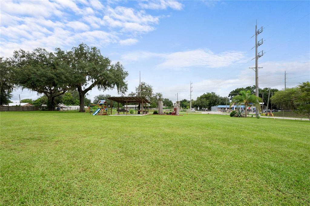 14927 14TH STREET, DADE CITY, FL — photo 4 of 30