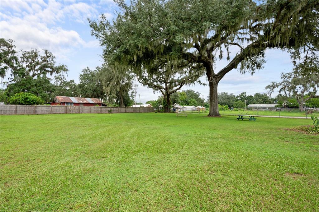 14927 14TH STREET, DADE CITY, FL — photo 5 of 30