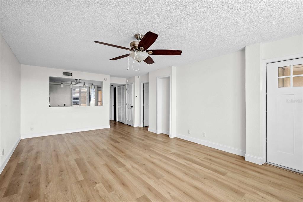 2618 COVE CAY DRIVE UNIT 108, CLEARWATER, FL — photo 5 of 30