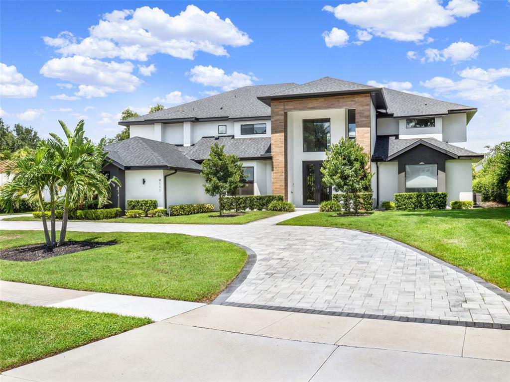 9111 MID PINES COURT