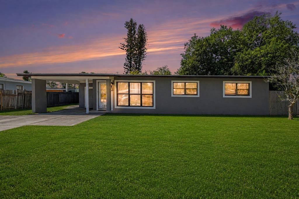 1109 WILLOW LANE