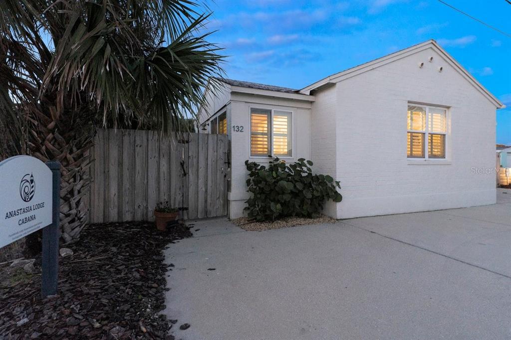 132 ANASTASIA LODGE DRIVE