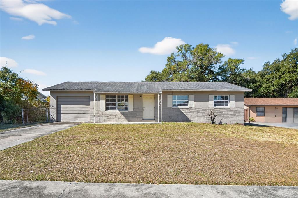 540 PINE COURT