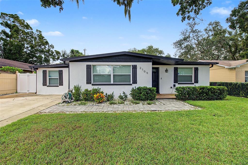 2109 E FLORA STREET, TAMPA, FL — photo 4 of 30