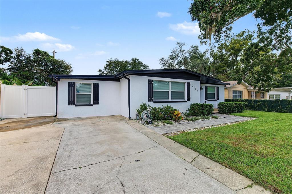 2109 E FLORA STREET, TAMPA, FL — photo 5 of 30