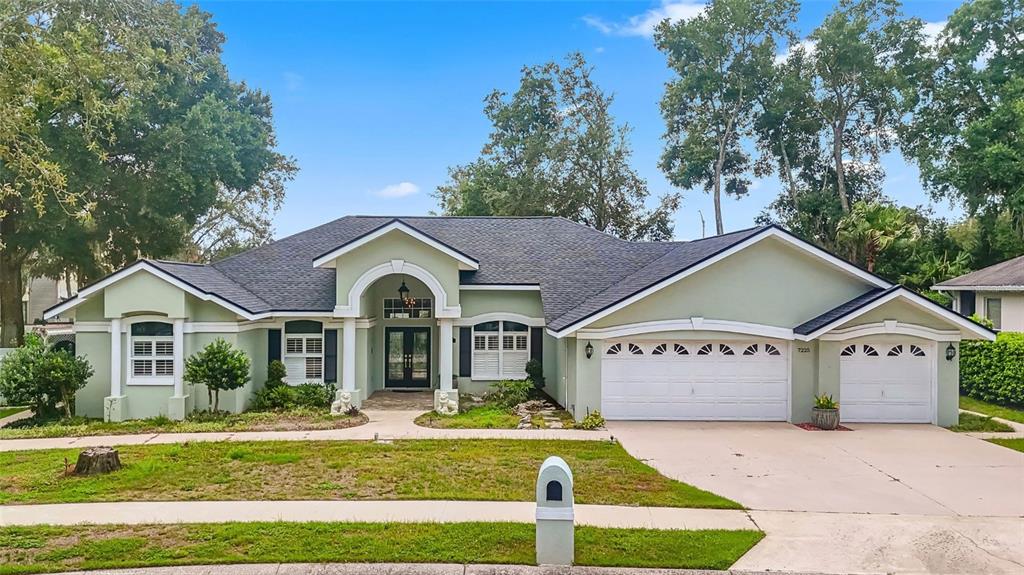 7225 RIVER FOREST LANE
