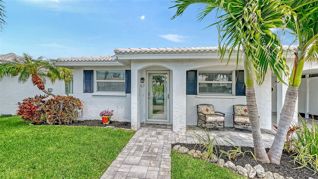 917 SPANISH DRIVE N, LONGBOAT KEY, FL — photo 3 of 75