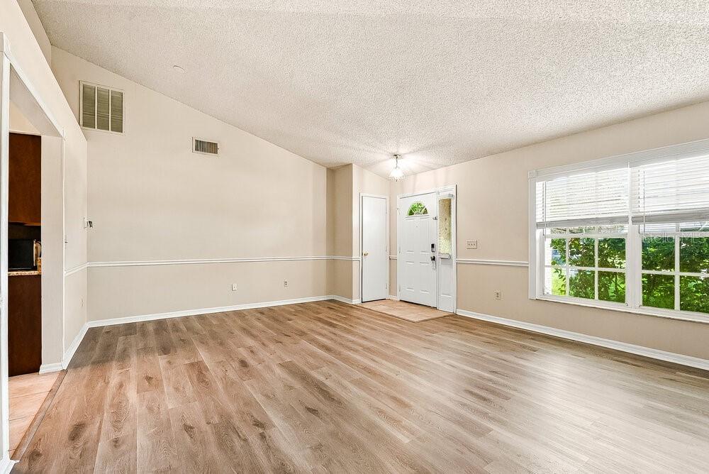 9548 BRACKIN STREET, ORLANDO, FL — photo 4 of 16