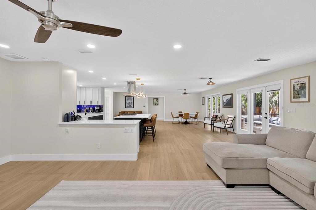 3455 ANGLIN DRIVE, SARASOTA, FL — photo 3 of 13
