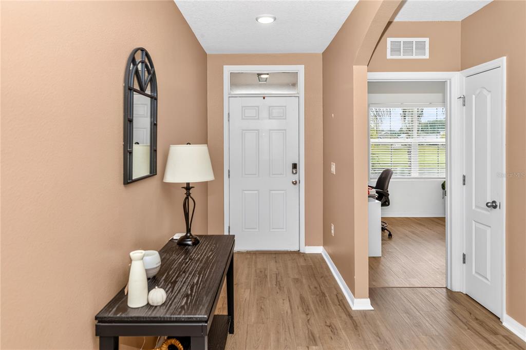 339 LAZIO CIRCLE, DEBARY, FL — photo 2 of 29