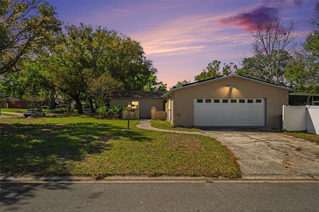 2835 BELLWOOD DR