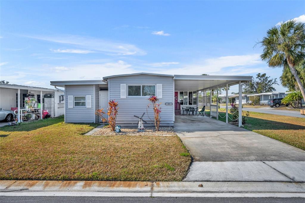 35 HAWAIIAN WAY