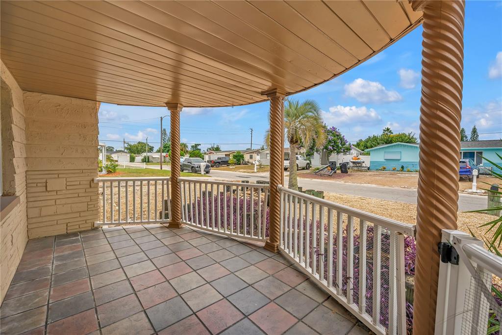 1516 DERRICK STREET, HOLIDAY, FL — photo 5 of 48