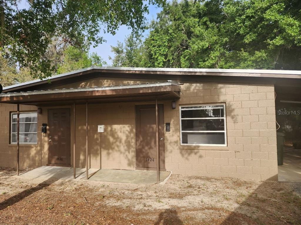 1424 DISSTON AVENUE, CLERMONT, FL — photo 3 of 16