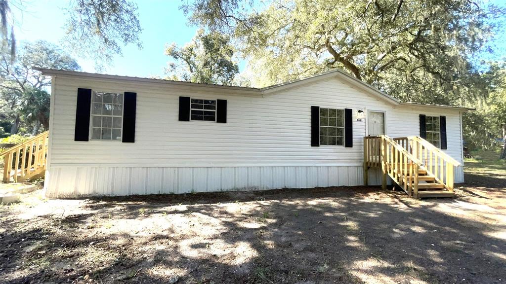 7071 NW 95TH STREET