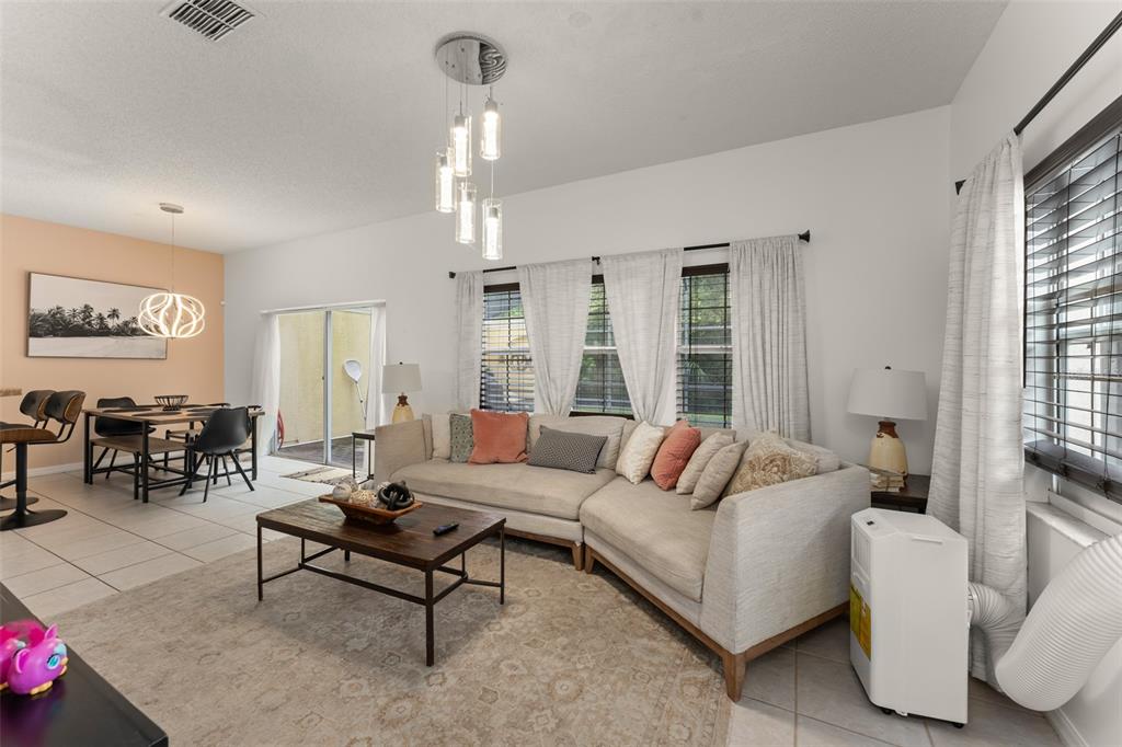 4747 ORMOND BEACH WAY, KISSIMMEE, FL — photo 5 of 30