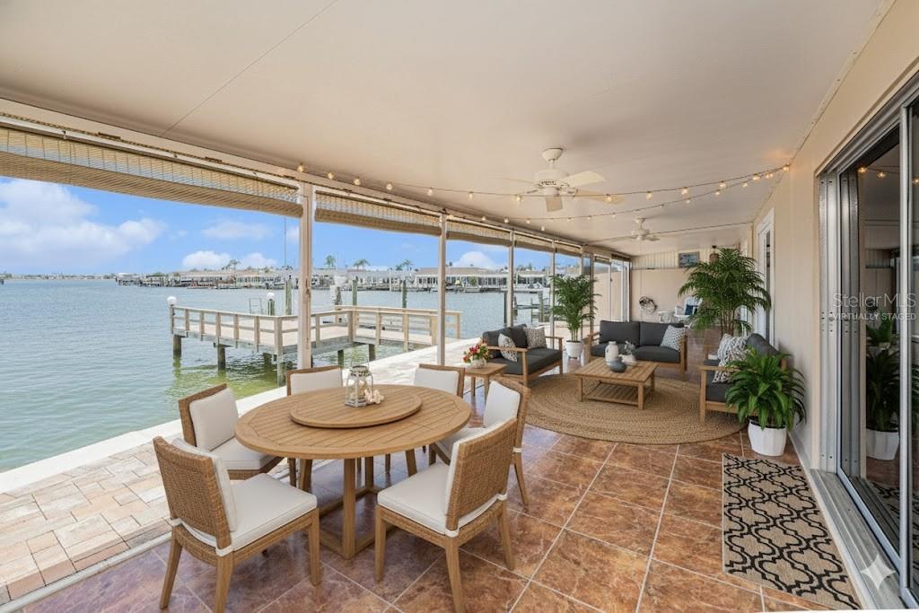 384 BOCA CIEGA POINT BOULEVARD