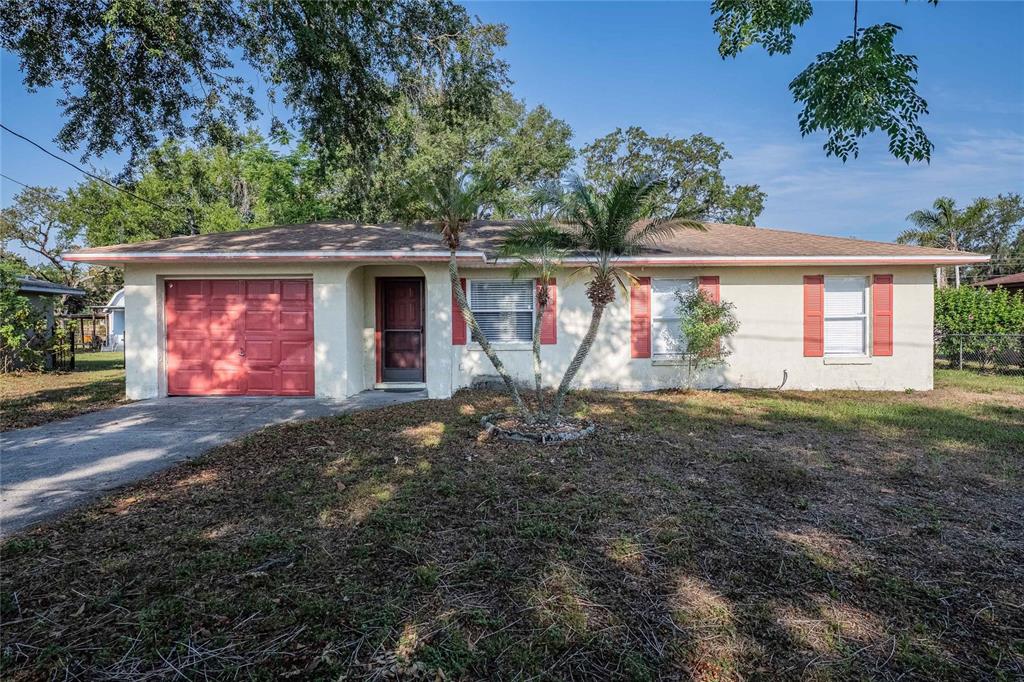 526 MARKLEN LOOP