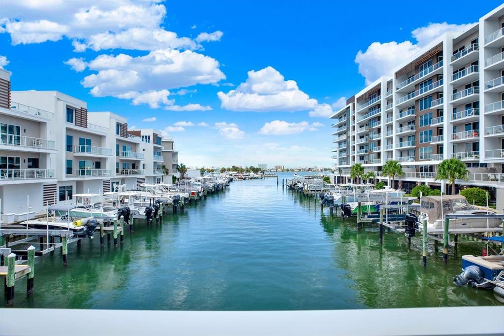 900 N OSCEOLA AVENUE UNIT 401, CLEARWATER, FL — photo 2 of 30