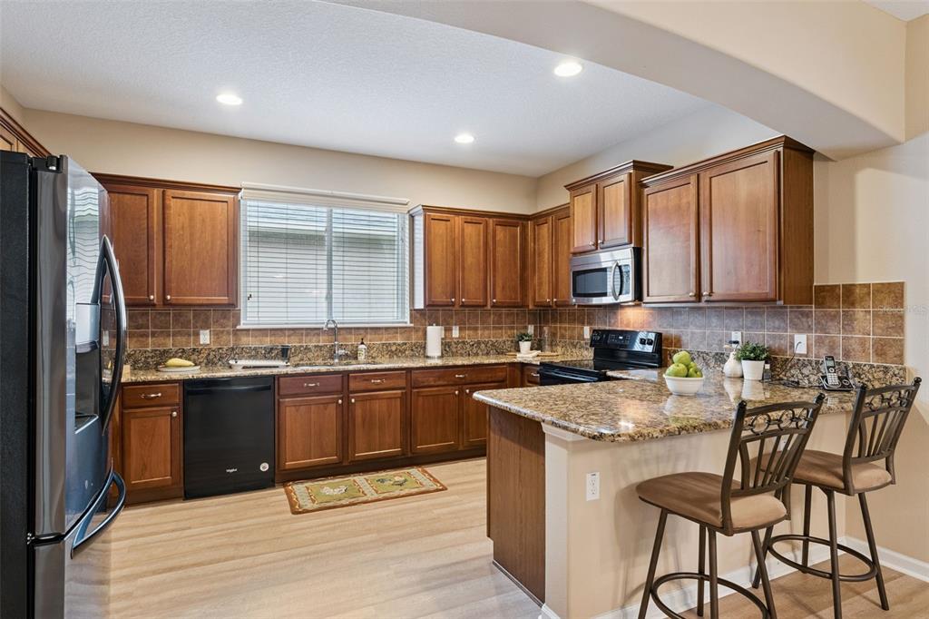 202 DRUMMOND LANE, DELAND, FL — photo 4 of 30
