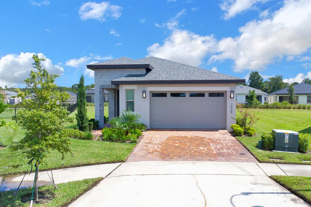 7529 CASTLEWOOD COURT