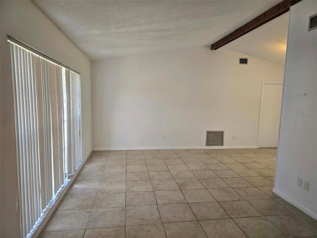 12412 CARDIFF DRIVE, TAMPA, FL — photo 2 of 16