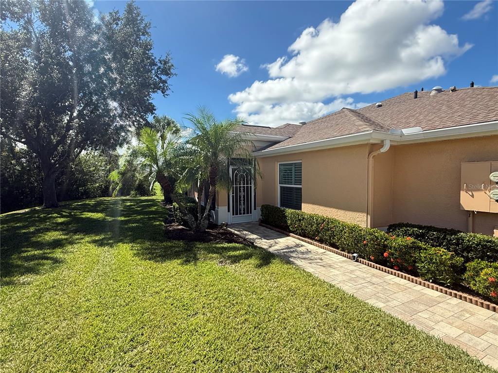 2303 BROOKFIELD GREENS CIRCLE UNIT 0, SUN CITY CENTER, FL — photo 2 of 23