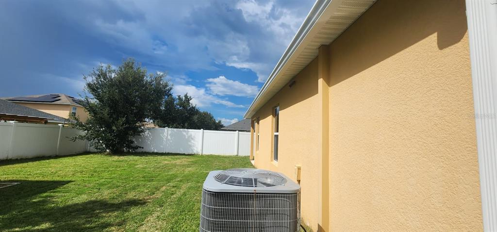 1984 NATIONS WAY, ST CLOUD, FL — photo 3 of 10