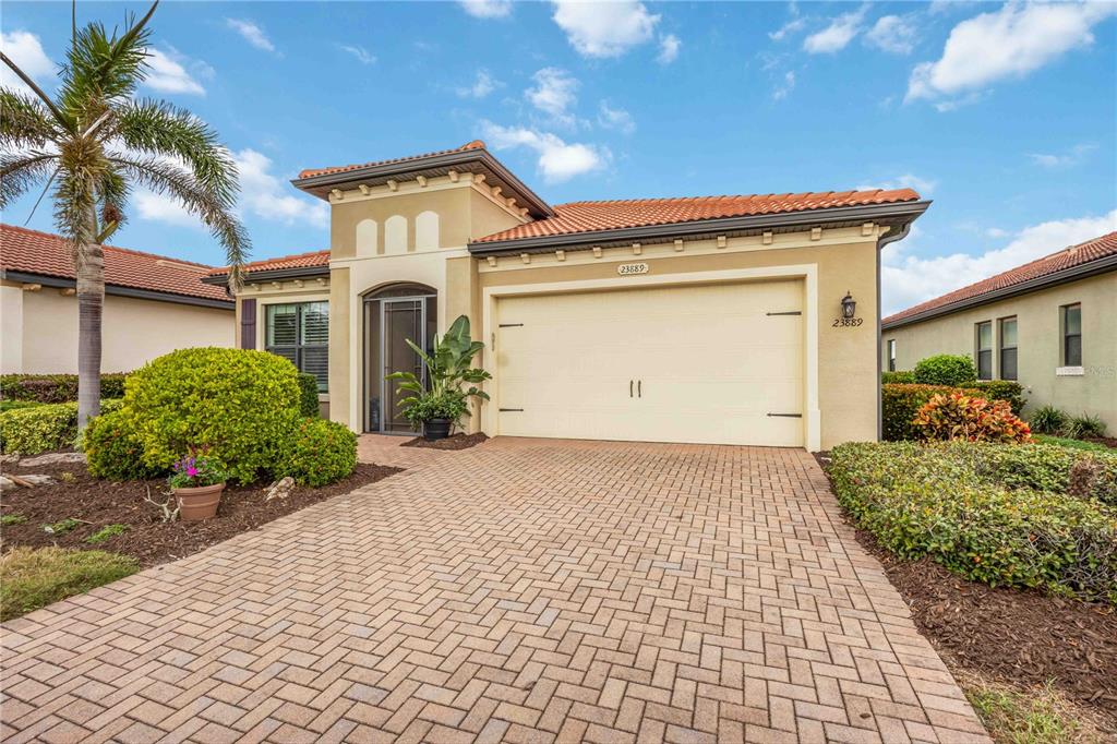 23889 WAVERLY CIRCLE
