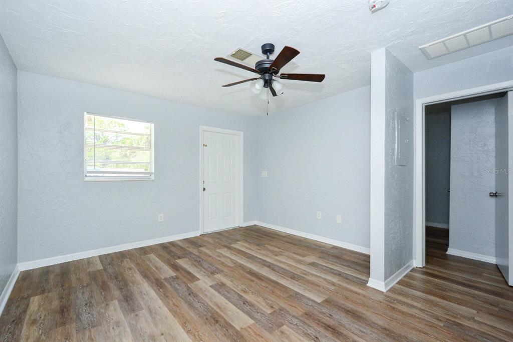 2519 9TH AVENUE W UNIT 1, BRADENTON, FL — photo 5 of 16