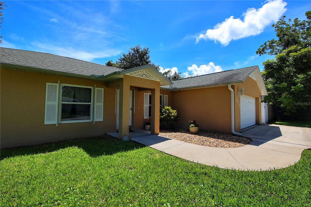 3123 WOODLAND DRIVE