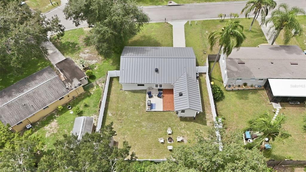 116 LILLIAN STREET, MINNEOLA, FL — photo 4 of 21