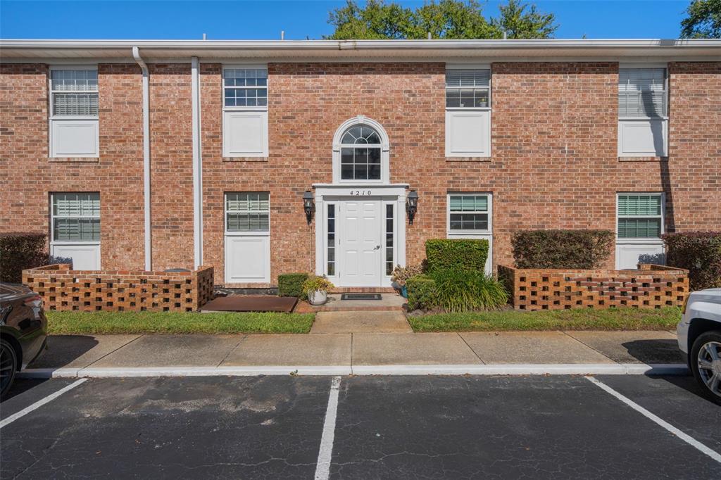 4210 LAKE UNDERHILL ROAD UNIT 5