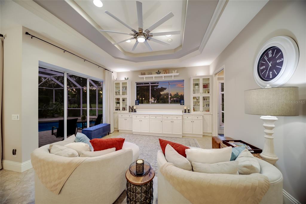 14703 SUNDIAL PLACE, LAKEWOOD RANCH, FL — photo 4 of 27