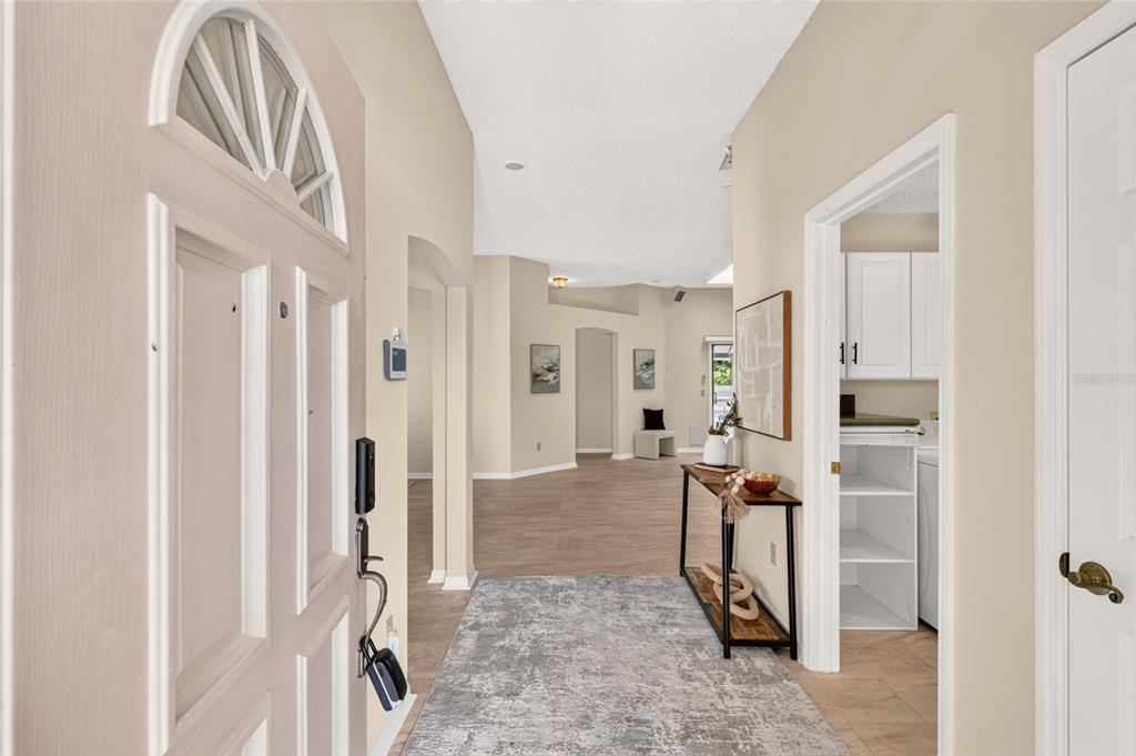 652 SAN PEDRO DRIVE, THE VILLAGES, FL — photo 5 of 30
